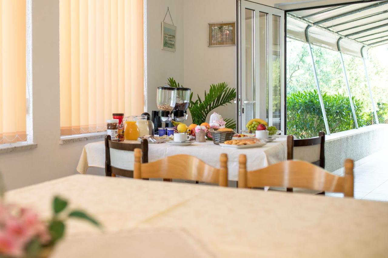 Bed And Breakfast Ema Krk Town Exterior photo