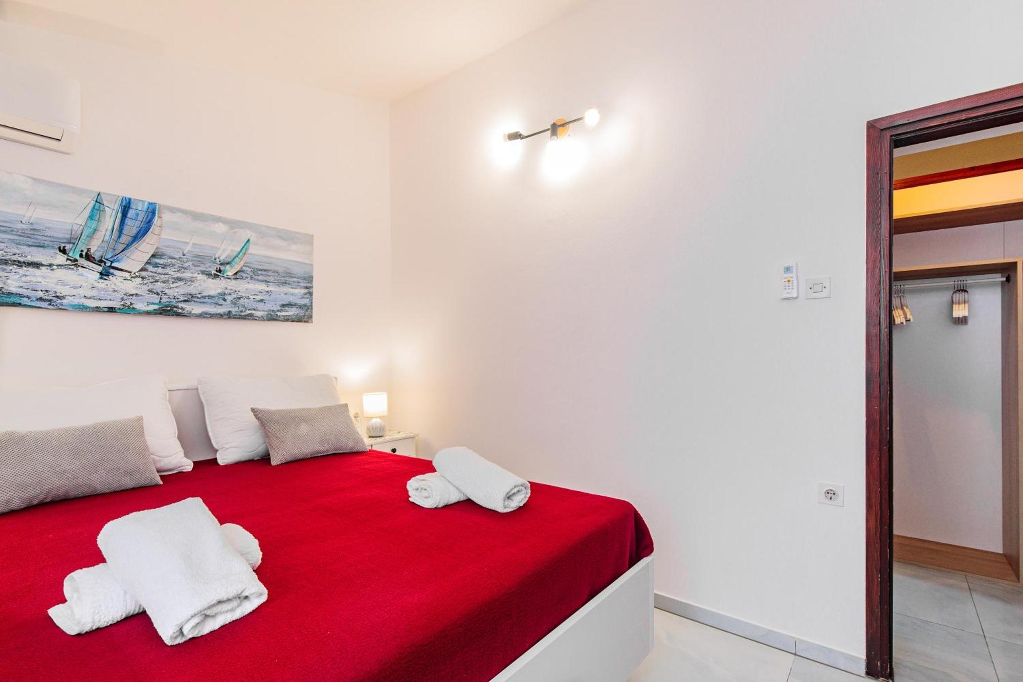 Bed And Breakfast Ema Krk Town Exterior photo